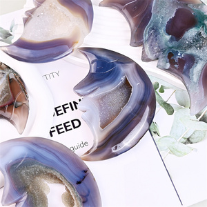 Nouvelle arrivée Offre Spéciale produit cristal gris agate Druzy lune pour la décoration de la maison pierre de guérison - Product Image 1