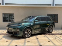 Li Auto L9 Max 2022 d'occasion, SUV électrique à autonomie étendue, 5 portes, 6 places, avec LiDAR, suspension pneumatique, grand SUV familial