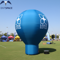 Ballon à air chaud gonflable géant en PVC imperméable de 5 m avec logo imprimé personnalisé et souffleur pour la publicité extérieure et la promotion d'événements