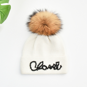 <span class=keywords><strong>Bonnet</strong></span> <span class=keywords><strong>noir</strong></span> de haute qualité personnalisé tricoté de haute qualité pour hommes femmes pour les scènes de plage de ski d'hiver en plein air - Product Image 2