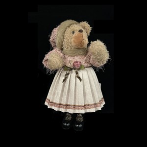 Ours en peluche féminin avec robe et petite rose, 55 cm de hauteur - Product Image 1