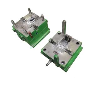 ODM OEM Vente Chaude Chine YIOT Fabrication de moules Moulage par injection plastique avec insert métallique pour pièces plastiques d'équipement médical - Product Image 3