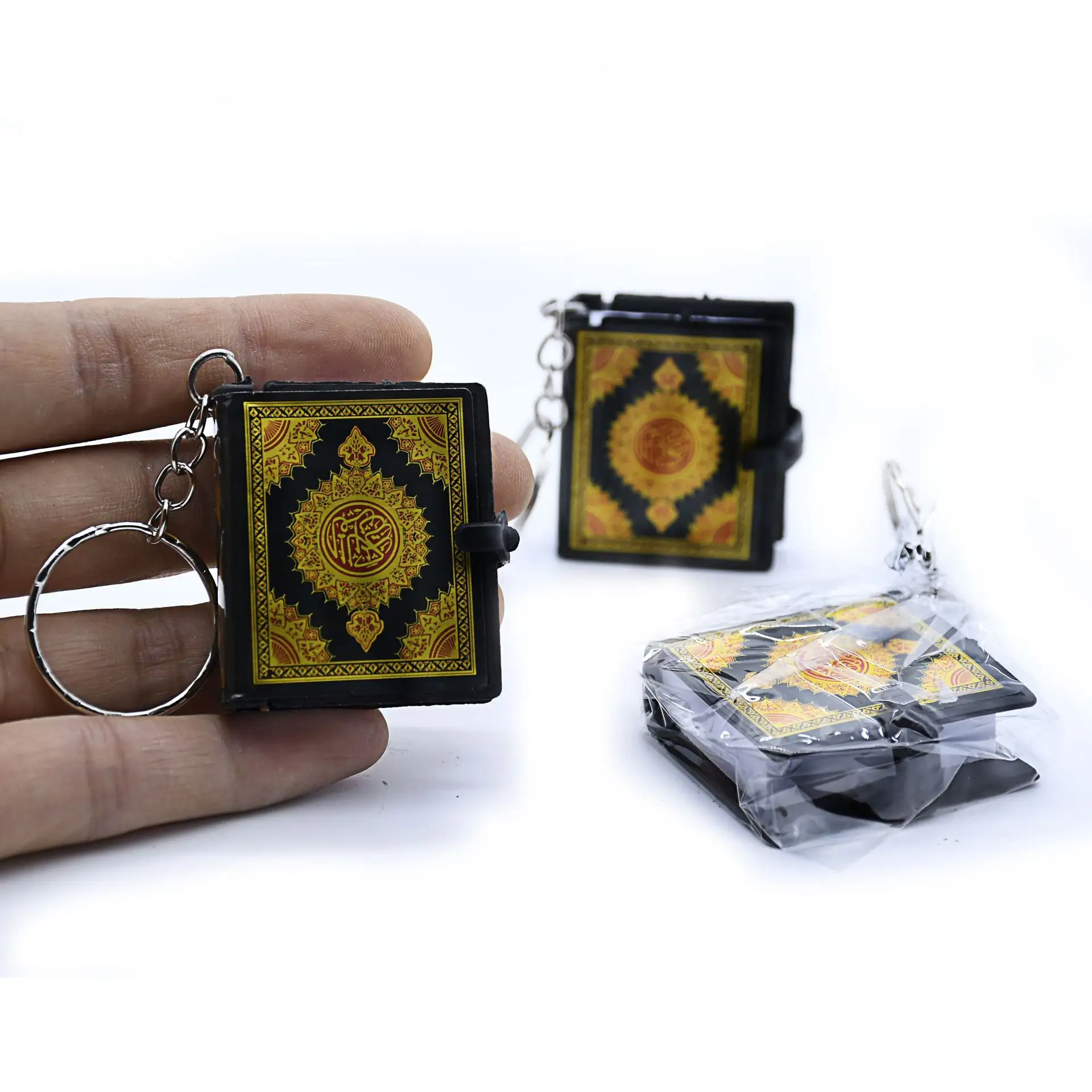 Grosir Miniatur Quran Ornamen Religius Liontin Gantungan Kunci Gantungan Kunci Merah Hijau Penutup Buku Quran Gantungan Kunci