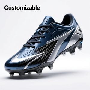 Balón de Fútbol Personalizable con Parte Superior y Suela de Alta Calidad, Resistentes al Desgaste y Antideslizantes - Product Image 1