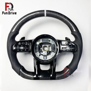 Accessoires de mise à niveau pour voitures <span class=keywords><strong>Mercedes</strong></span> Benz Amg Classe A W177 A200 Classe V W447 GLC X253 300 63s Volant en fibre de carbone - Product Image 1