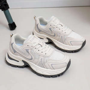 2026 Autumn Women's Thick-Soled Casual Sneakers New Street Walking <b>Style</b> <b>Shoes</b> - Product Image 3