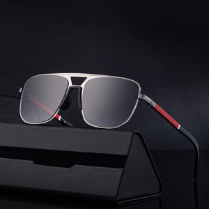 Nouvelles lunettes de soleil carrées pour hommes, monture en métal et plastique, protection UV400, verres en PC, couleur noire, pour usage extérieur - Product Image 5