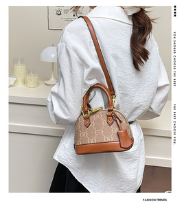 <span class=keywords><strong>Sac</strong></span> à main coquillage rétro vintage pour <span class=keywords><strong>femme</strong></span>, nouvelle tendance estivale, décontracté, couleurs contrastées, en polyester, populaire, <span class=keywords><strong>sac</strong></span> bandoulière messager - Product Image 6