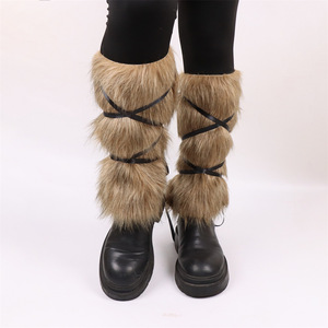 Viking médiéval ethnique Halloween fourrure pied chaussettes Cospla personnage accessoires - Product Image 4