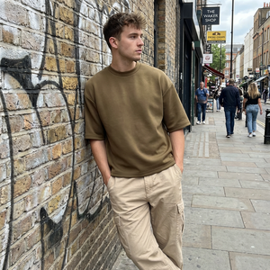 <span class=keywords><strong>T</strong></span>-<span class=keywords><strong>shirt</strong></span> Premium Minimalista con Logo Ricamato, Spalle Cadenti, in Cotone, Tinta Unita, Sportiva, da Uomo, <span class=keywords><strong>Scuba</strong></span> Air Layer, Vestibilità Boxy, Designer - Product Image 3