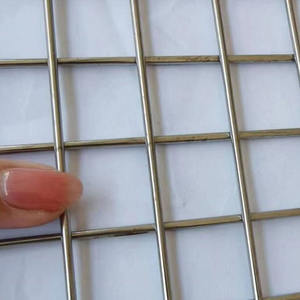 Stainless Steel 4x4 4mm Welded Wire <b>Mesh</b> Welding Commercial Galvanized Steel Welded Curved 3d Wire <b>Mesh</b> Fence - Product Image 4