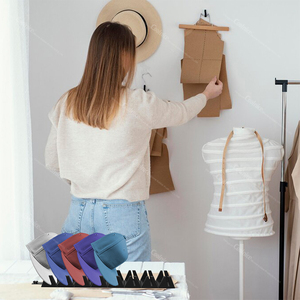 ที่แขวนหมวกสำหรับจัดเก็บในตู้เสื้อผ้าที่บ้าน ตกแต่งบ้าน ชั้นวางโชว์หมวกเบสบอลแบบพับได้ - Product Image 2