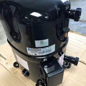 คอมเพรสเซอร์แบบสกรอลล์ ยี่ห้อ TAG รุ่น R134a 420V 3 เฟส TAG4543Y สำหรับใช้งานในอุตสาหกรรม - Product Image 1