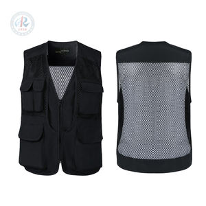 سترة صيد رجالية عالية الجودة بمقاسات كبيرة مع غطاء للرأس، خضراء اللون، بجيوب، تصميم تكتيكي عصري، إغلاق بالسحاب، شعار مطبوع، مصنوعة من البوليستر - Product Image 6