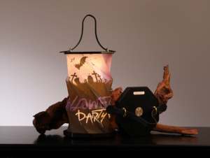 Échantillon gratuit personnalisation d'usine Halloween ABS motif rotatif veilleuse rechargeable lampe pliante en papier cadeau promotionnel - Product Image 5