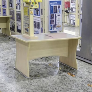 Plataforma de Prueba de Descarga Electrostática ESD-DESK IEC 61000 para Laboratorio, para Pruebas de Inmunidad a Ondas Oscilantes Atenuadas - Product Image 2