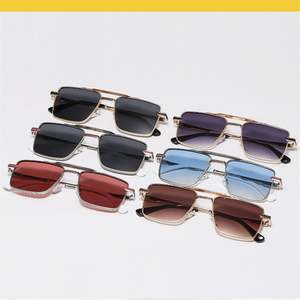 Lunettes de soleil de pilote rétro de luxe en alliage avec logo personnalisé 2026, protection UV400, double pont, carrées, pour hommes - Product Image 5