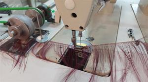 QS-842 a tre teste per la trama di una macchina per fare parrucca parrucca parrucca per capelli doppio ago punto a punto di blocco macchina da cucire industriale - Product Image 4