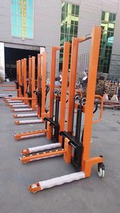รถยกแบบแมนนวล 3 ตัน 1.6 เมตร - Product Image 1