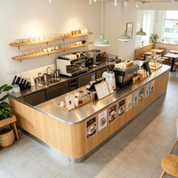 Aménagement complet d'un café, comptoir de bar personnalisé, vitrine en verre, éclairage LED, aménagement de boulangerie, pâtisserie, magasin de thé au lait
