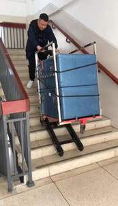 Высокопроизводительная электрическая тележка для подъема по лестнице: бесшумная работа, складная конструкция, гусеничный грузовой транспортер - Product Image 6