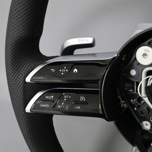Volante de Cuero Personalizado para <span class=keywords><strong>Mercedes</strong></span> <span class=keywords><strong>Benz</strong></span> C117 C197 C205 W117 W166 C300 X164 - Product Image 5
