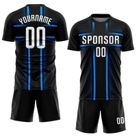 Maßgeschneiderte Hochwertige Fußballtrikots mit Besticktem Logo, Rundhals-Design und Patchwork