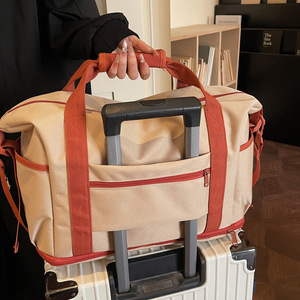 Four Color Optional Contrast Line Workout Bag Wear Resistant Fabric Thick Handle Adjustable Single Shoulder Fitness <b>Storage</b> Bag - Product Image 6