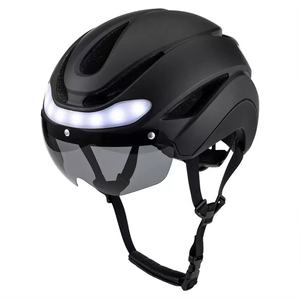 Casque de vélo léger Roselle en EPS réglable pour adultes avec visière solaire amovible pour la pratique du cyclisme en extérieur et la protection - Product Image 2