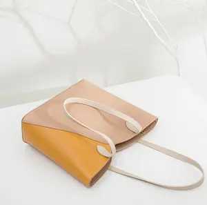 Vente en gros sac à main de luxe personnalisé grande capacité pour femme sac fourre-tout en cuir synthétique pour femmes