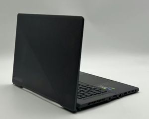 Laptop para Juegos de 16 Pulgadas ROG Aephyrus G16 Intel Core I9 13.ª Generación 16 GB de RAM 1 TB SSD Gráficos Integrados Teclado en Inglés - Product Image 5