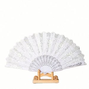 พัดมือพับได้แฟชั่นสุดฮิต ผ้าปักลายสวยงาม พร้อมโครงพลาสติก ตกแต่งด้วยลูกไม้ เหมาะสำหรับเป็นของขวัญงานแต่งงาน - Product Image 3