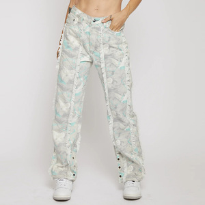 Pantalones vaqueros de señora Fabricante de pantalones vaqueros holgados personalizados para mujer Venta al por mayor de vaqueros pesados Famme - Product Image 3