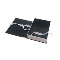 Boîte magnétique pliable personnalisée avec logo et ruban blanc pour extensions de cheveux, vente en gros