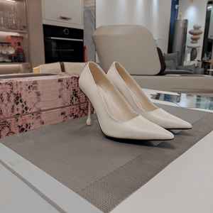 Zapatos de Tacón Jimmy para Mujer, Versátiles, con Punta en Pico y Tacón Esculpido, Cómodos, de Punta Cerrada, para Ocasiones Casuales y Formales - Product Image 5