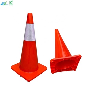 Cône de signalisation routière réfléchissant prismatique haute intensité en PVC rouge de 28 pouces (700 mm) pour la sécurité routière et la construction - Product Image 6
