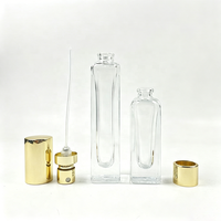 Botol parfum persegi kosong Mini sampel 15ml botol parfum semprot kaca botol isi ulang parfum dengan kemasan