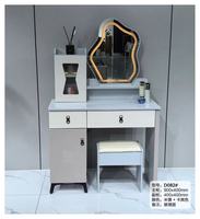 Coiffeuse moderne de luxe en bois massif rose et blanc avec miroir éclairé, tiroirs de rangement et tabouret pour chambre à coucher