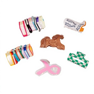Pinza para <span class=keywords><strong>el</strong></span> pelo unisex hecha a mano de PVC con diseño de dibujos animados: Ardilla de arce, <span class=keywords><strong>Caballo</strong></span>, Árbol, Animal, Tiburón. Adorno para <span class=keywords><strong>el</strong></span> pelo transfronterizo. - Product Image 1