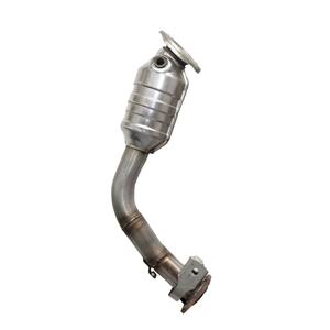 XGAUTOPARTS Catalyseur à trois voies à montage direct pour Mitsubishi Pajero <span class=keywords><strong>ASX</strong></span> Gauche et Droite - Product Image 1