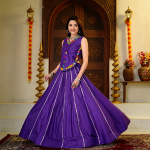 Ensemble Lehenga Traditionnel Indien Violet pour Femme, en Coton, Longueur Ras du Sol, Coupe Ample, Robe Ethnique, Protection Solaire pour Adultes - Product Image 1