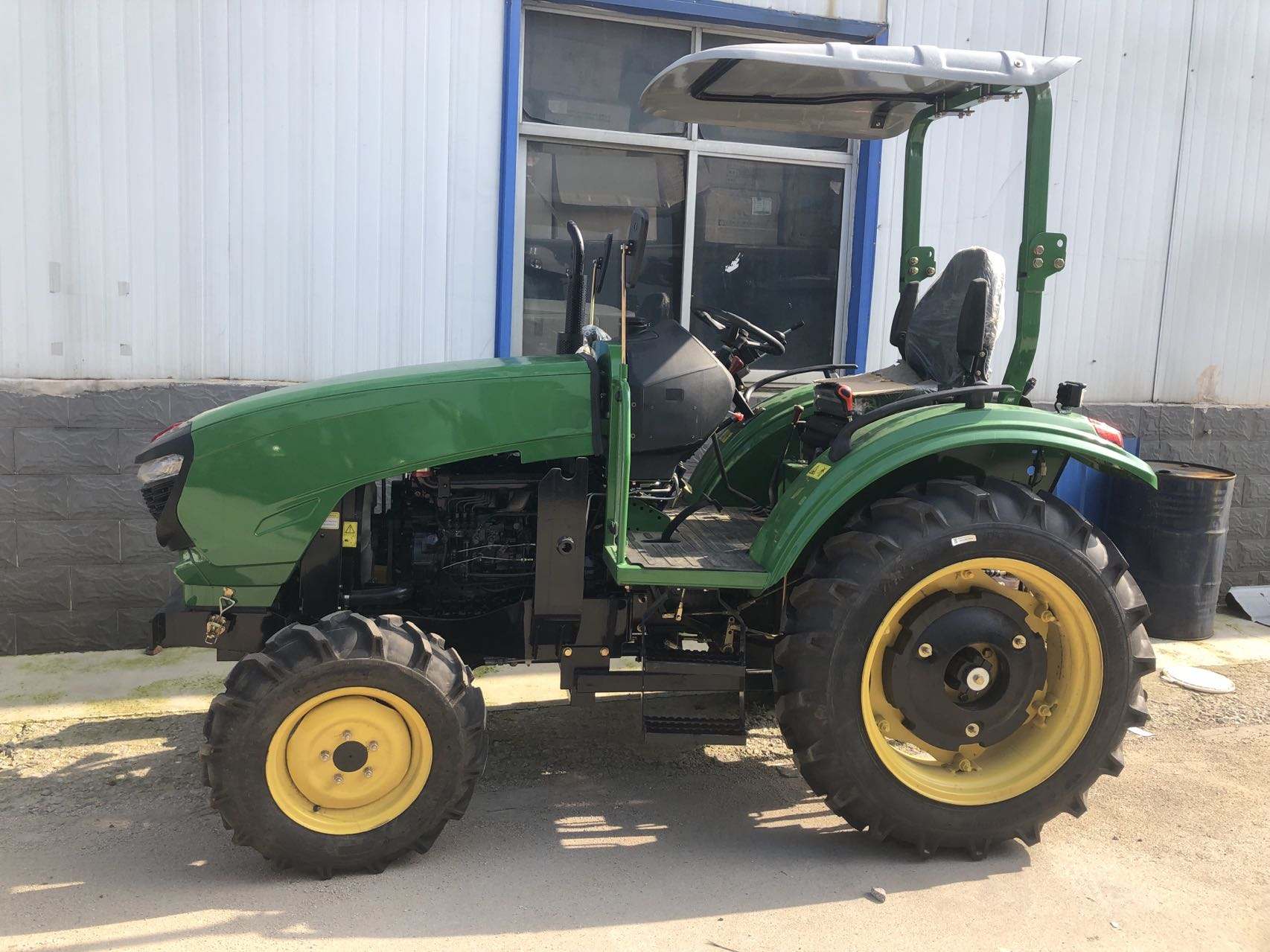 source 顶级质量100马力r2轮胎四轮农用拖拉机中国大型轮式农用拖拉机