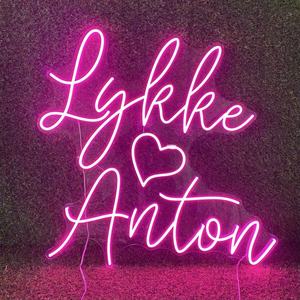 Letrero LED de Neón Personalizado con Nombre de Pareja en Forma de Corazón, Luz Personalizada para Propuesta de Matrimonio, Fiesta en Casa, Auto y Empresas, Resistente al Agua IP67 - Product Image 1
