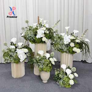 Arrangement floral en soie artificielle, hortensias verts, lys blancs, décoration de toile de fond pour mariage, rentrée scolaire, réutilisable - Product Image 1
