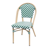 Tables et chaises de bistrot modernes en rotin PE, structure en alliage d'aluminium, revêtement poudré, garantie 2-3 ans pour villa, cour et jardin