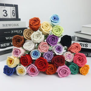 Ramo de Rosas Decorativas de Tallo Largo para Regalo al por Mayor 2026, Ramo de Tulipanes Tejidos, Kit de Ganchillo Hecho a Mano, Larga Duración, Desechable - Product Image 6