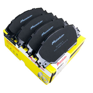 Plaquettes de frein avant M1001 D1211 0446542140 0446542150 0446542180 0446542190 0446502230 pour <span class=keywords><strong>Toyota</strong></span> <span class=keywords><strong>Auris</strong></span> Blade Harrier RAV4 Matrix - Product Image 1
