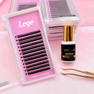 Profesional 0,07 5D <span class=keywords><strong>Flora</strong></span> Lash Bandejas Color Mega Classic Black 5D Flower Premade Wet Look Spikes Suministros de extensión de pestañas - Product Image 2