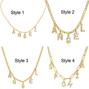 Collier de nom fait à la main étanche avec zircon cubique lettre espacée pendentif breloque collier initial pour les femmes - Product Image 2