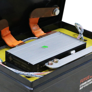 Baterai LiFePO4 12V 200Ah. 2560Wh. Keseimbangan Sempurna untuk RV, Kapal, dan Sistem Tenaga Surya. Bluetooth. IP65. 6000 Siklus. - Product Image 4